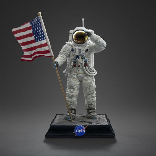 Apollo 11 Astronaut 1:10 Scale Statue