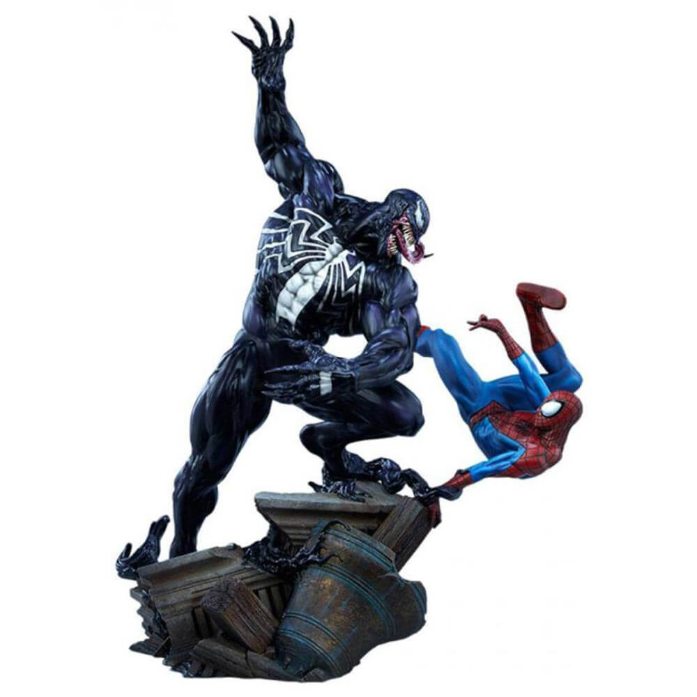 Spider-Man vs Venom Maquette